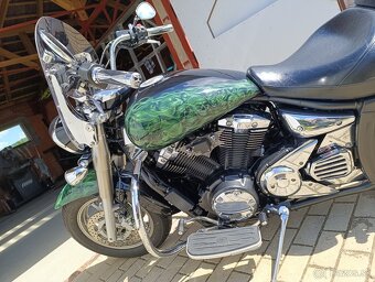 YAMAHA XVS 1300 A - 9