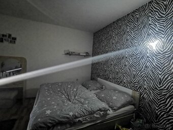 2ks otočné hlavy 100W, 18 priziem - 9
