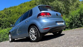 ✅ Volkswagen Golf VI 1.6 benzín SUPER výbava, čerstvá STK/EK - 9