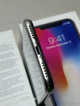 IPHONE X • 64GB - 9