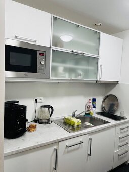 Kancelársky celok 119m2, s parkovaním, Palisády-Panenská uli - 9