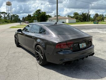 AUDI S7 4.0 V8 2013 - 9