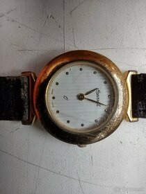 Ponúkam na predaj takéto starožitné hodinky - 9