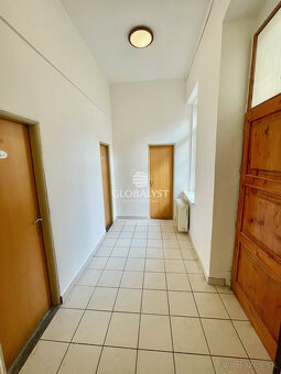 Obchodné priestory - 84 m2 - v centre - na Mäsiarskej - 9