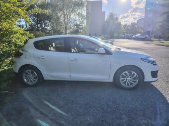 Renault Megane 1.6 benzín - 9