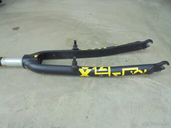 Pevne Vidlice MTB 29 er. + 26 er.na "V" Brzdy. - 9