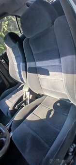 Honda Civic 1.4i - 9