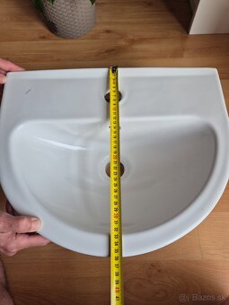 Kúpeľňové/WC umývadlo JIKA - 45cm - 9