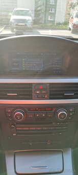 Bmw 320D 130kW r.v. 2008 - 9