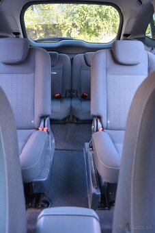 Ford Grand C-max 2.0 TDCi, 120 kw, 7 miest - 9