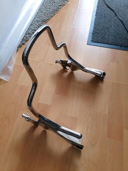 Harley Davidson® Breakout M8 Sissybar chrom - 9