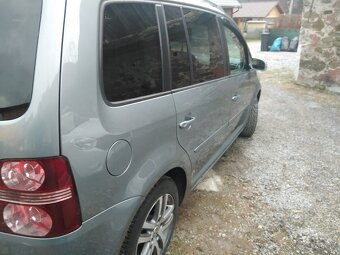 Volkswagen touran 1.9 77 kw - 9