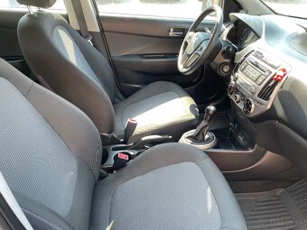Hyundai i20 1,3i 62kw manuál - 9
