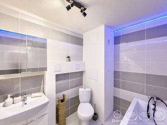 Bosen | Zrekonštruovaný 1 izbový byt v centre mesta, 36m2, L - 9