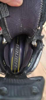 Predám hokejove korcule Bauer Mach 9 fit1. - 9