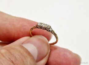 starožitný brilliantový prsteň 0,24ct - 9