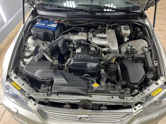 Lexus is300 manual - 9