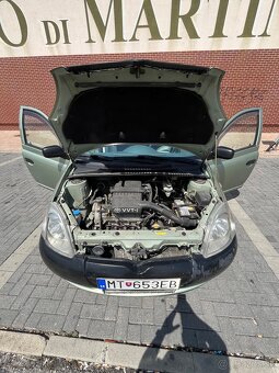 Toyota Yaris 1.0 (2002) – 128 000 km, STK/EK do 9/2026 - 9