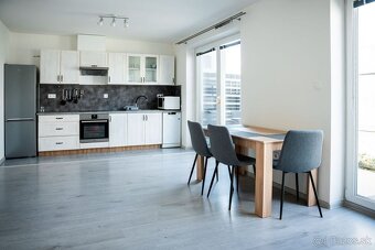 EXKLUZÍVNE - Novostavba na predaj, Lietavská Lúčka - 9