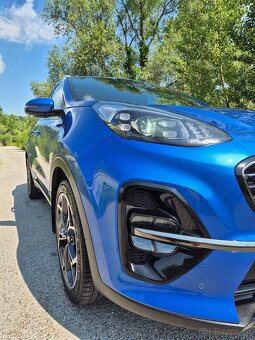 KIA SPORTAGE GT-LINE 1.6T-GDI BENZÍN 130KW AT-7 4X4 2019 - 9