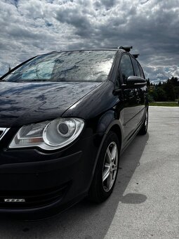 Volkswagen Touran 1.9 TDI – 7 MIESTNY - 9