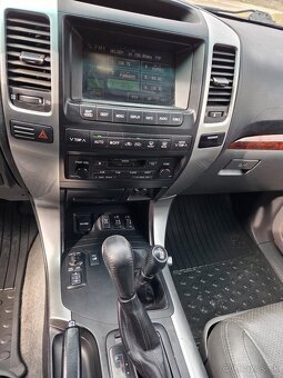 Toyota Landcruiser - 9