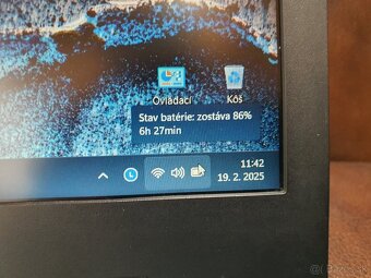 NTB Lenovo V330-15IKB 15.6|Intel i5-8250U|12GB RAM|SSD 256GB - 9