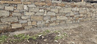 Prírodný kameň Gneiss (rula) – vhodný na obklad, dlažbu a mu - 9