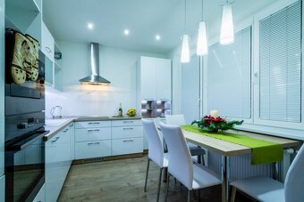 Moderný dvojizbový byt blízko centra LM Vrbica - Nábrežie - 9