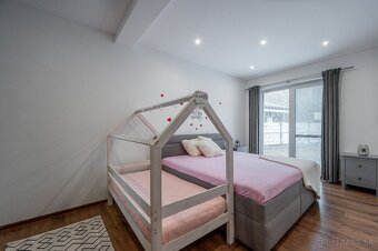 Štýlový tehlový bungalov, Perín, zástavba novostavieb - 9
