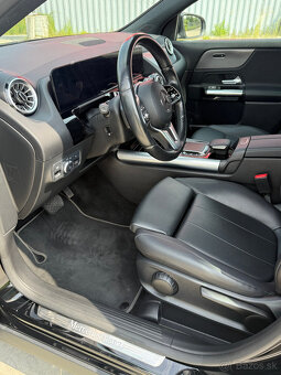 Mercedes-Benz GLA 200D 4-MATIC, AT,iba 52 tis.km,v záruke - 9
