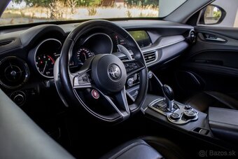 Alfa Romeo Stelvio 2.0T Q4 206kw A/T - 9