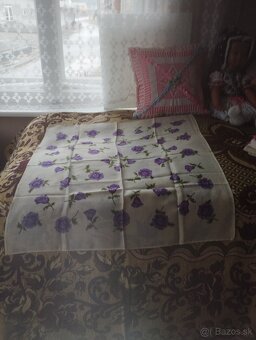 Kroje, šatky, vizitky, opľičata - 9