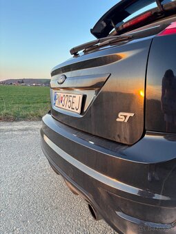 Ford Focus st225 2.5l 166kw - 9