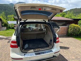 Predám mercedes ML350 - 9