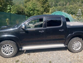 Toyota Hilux 3,0 - 9