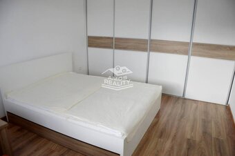 EXKLUZÍVNE, prenájom 1-izbový byt, centrum mesta MA_voľný od - 9