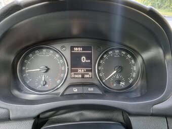 Škoda Fabia STYLE 1.6 TDI 105koní - 9