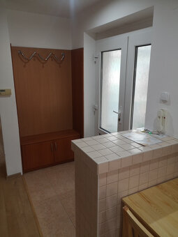 Prenajom 3 izbový byt - Hlohovec - 9