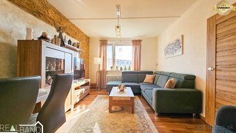 NA PREDAJ 3-IZBOVÝ BYT, FRAŠTACKÁ ULICA – HLOHOVEC - 9