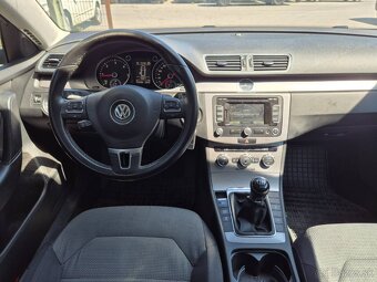 Volkswagen Passat Variant 2.0 TDI BMT Comfortline - 9
