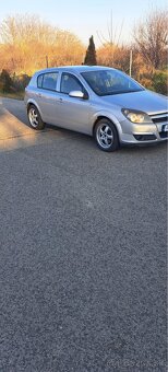 opel astra h - 9