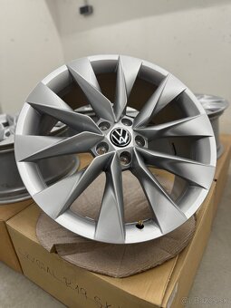 Nepoužité hliníkové disky 5x112 R19 Škoda Crystal - 9