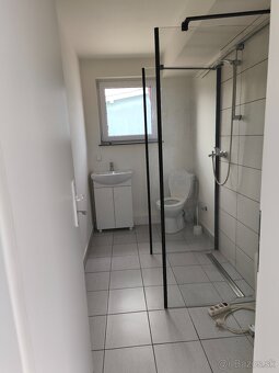 Novostavby dvoch rodinných domov a garáž na predaj - 9