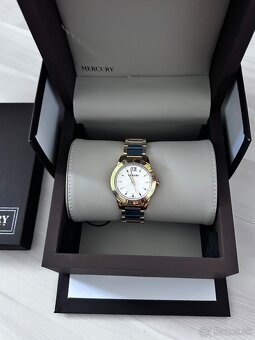 Dámske švajčiarske hodinky. - 9