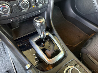 Mazda 6 Combi (Wagon) 6 2.2 Skyactiv-D Attraction Automat - 9