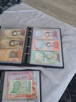 Bankovky - 9