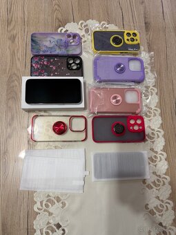 iPhone 15 Pro 256 GB - 9