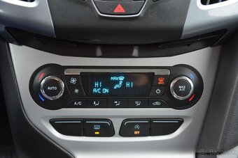 Ford Focus Combi 1.0 EcoBoost, SR voz - 9