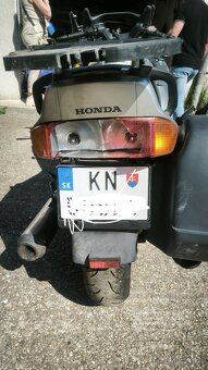 Honda ST1100 Pan European - 9